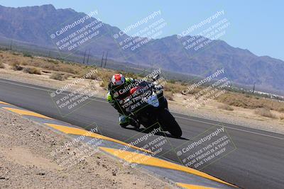 media/Oct-08-2022-SoCal Trackdays (Sat) [[1fc3beec89]]/Turn 16 Inside (1130am)/